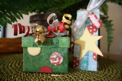 gift box jingle bells